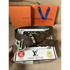 Louis Vuitton Belts